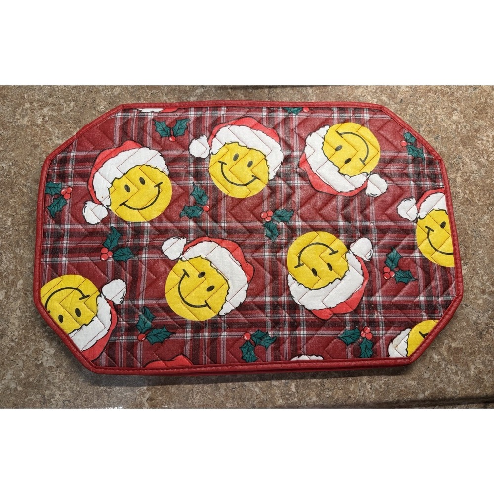 Set of 4 Vtg Christmas Smiley Face Placemats Santa Emoji Plaid Vinyl Quilted